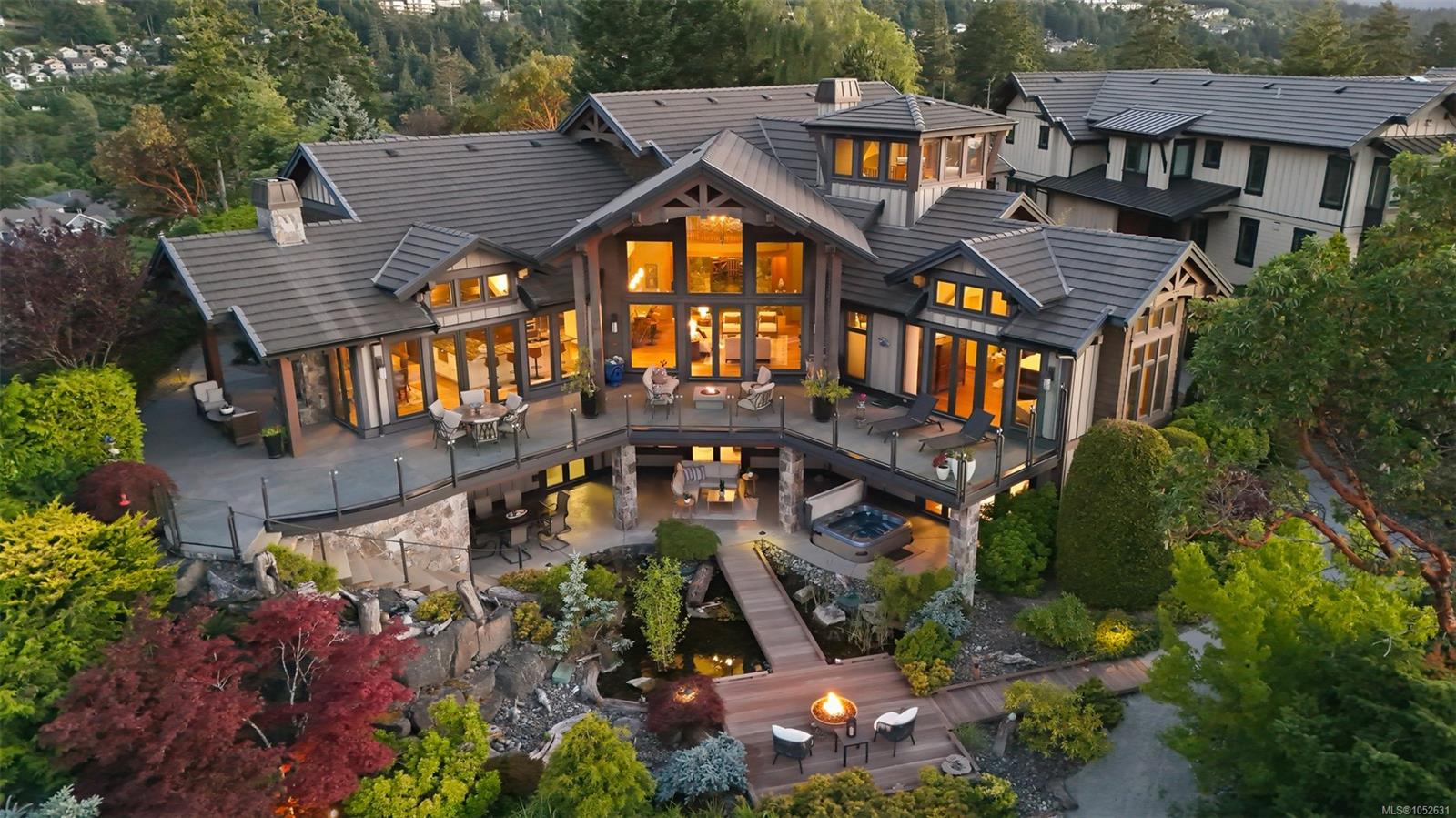 5025 Hinrich View, Nanaimo