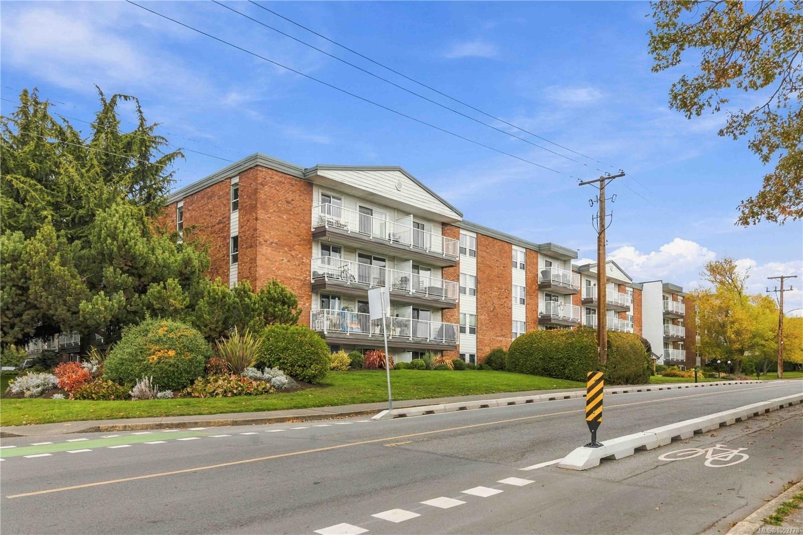 Unit 316, 900 Tolmie Ave, Saanich