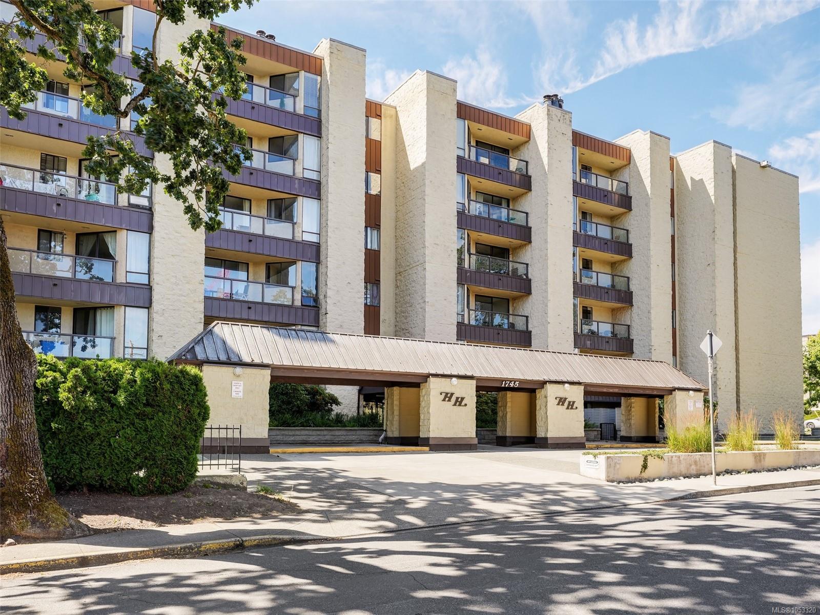 Unit 213, 1745 Leighton Rd, Victoria